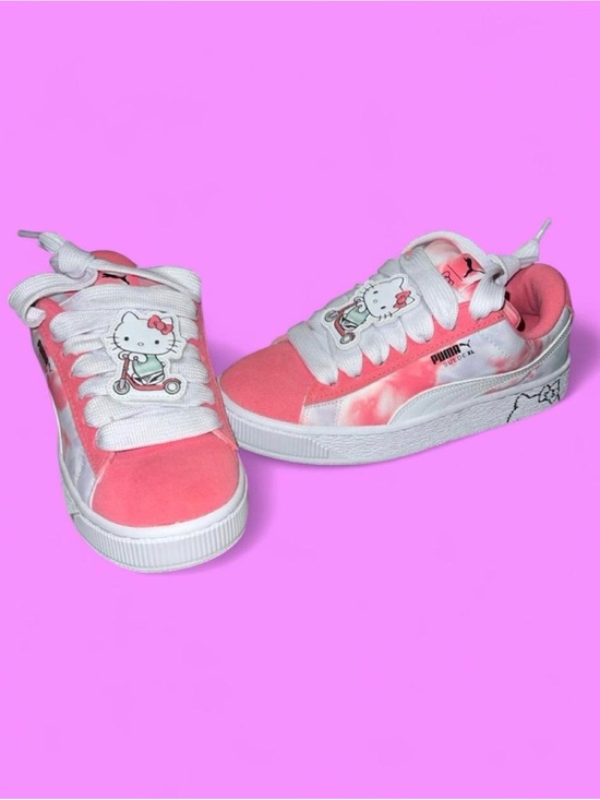 Puma Shoes - Puma Pink Hello Kitty Sneakers